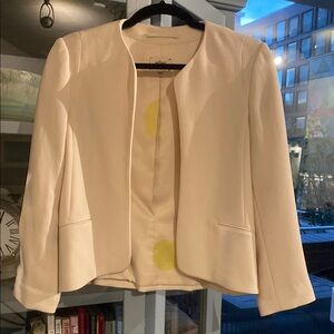 Elegant Cream Women's Blazer